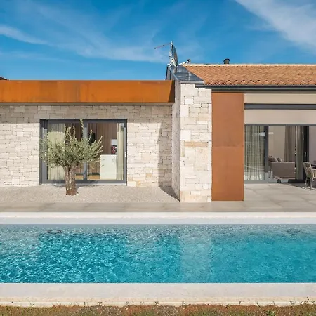Villa Oliba Bale